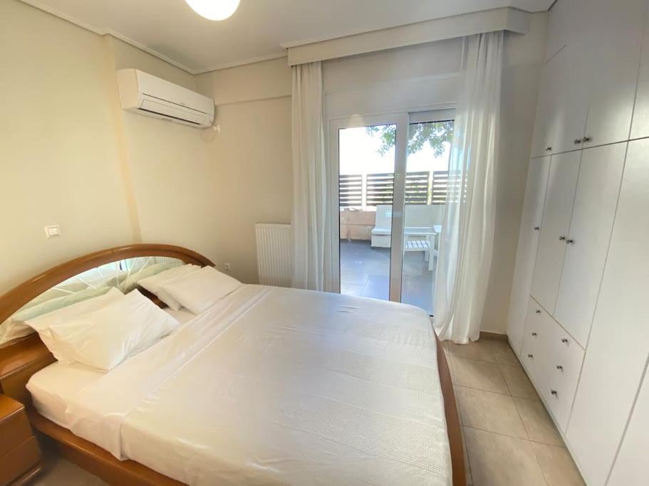 Cozy 2 Room Apartment With Garden Near Athens Air-Port Artemida  Ngoại thất bức ảnh