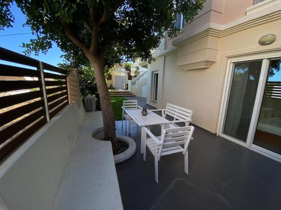 Cozy 2 Room Apartment With Garden Near Athens Air-Port Artemida  Ngoại thất bức ảnh